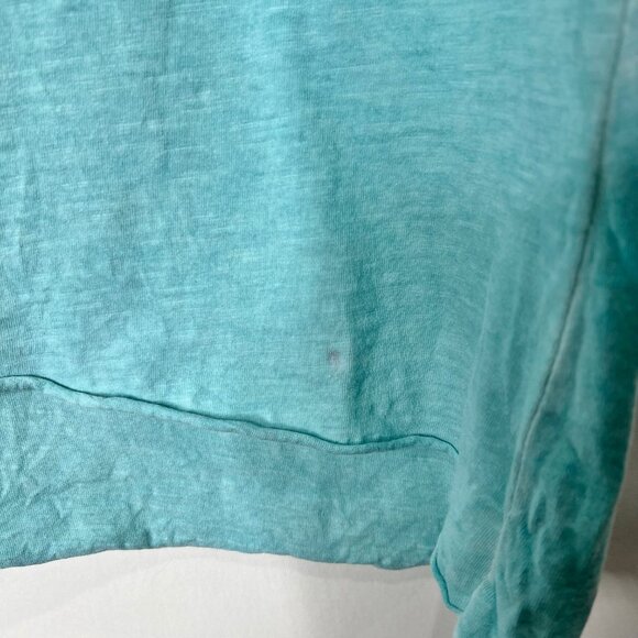 Three Stars Woman’s Top M? Turquoise Blue with Charcoal Gray Dragonfly Graphic - Picture 9 of 10
